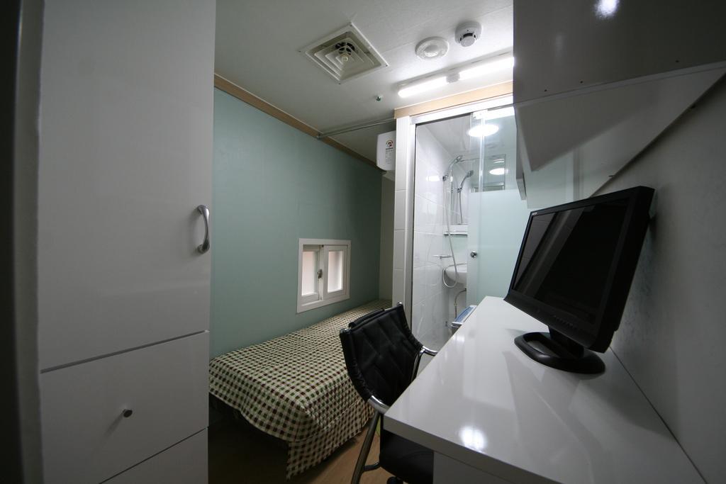 Jongro Wellbeingtel Hotel Seoul Exterior photo